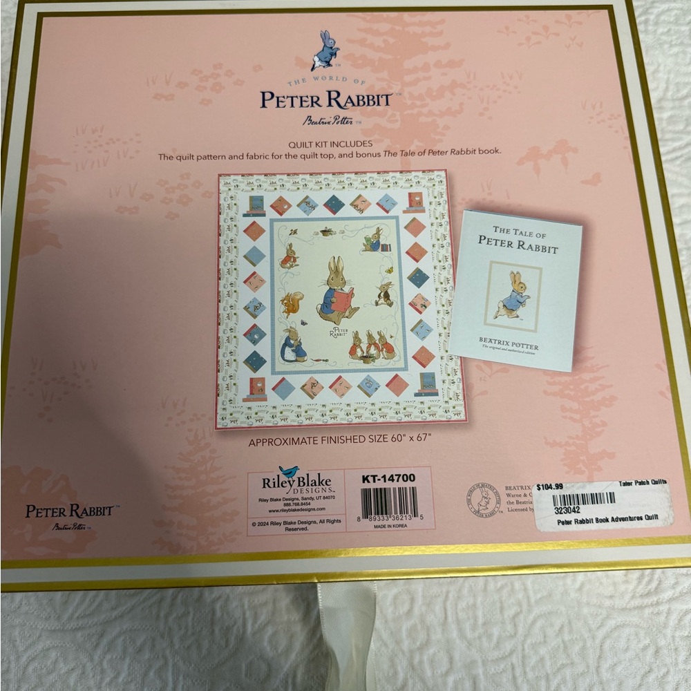 Peter Rabbit Quilt Gift Box with Ribbon - Picture 2 of 3